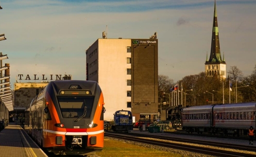 Elroni rong Tallinnas
